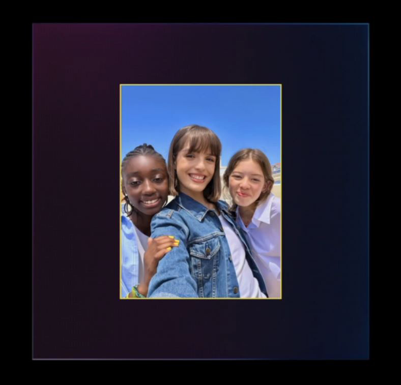 Scène centrale centrale de l'iPhone 17