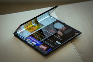 Samsung n&rsquo;abandonne pas les téléphones portables rares : il préparerait un nouveau Trifold et un modèle encore plus fou