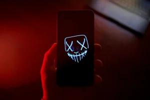 Des centaines de millions d’iPhone peuvent être piratés simplement en visitant un site Web