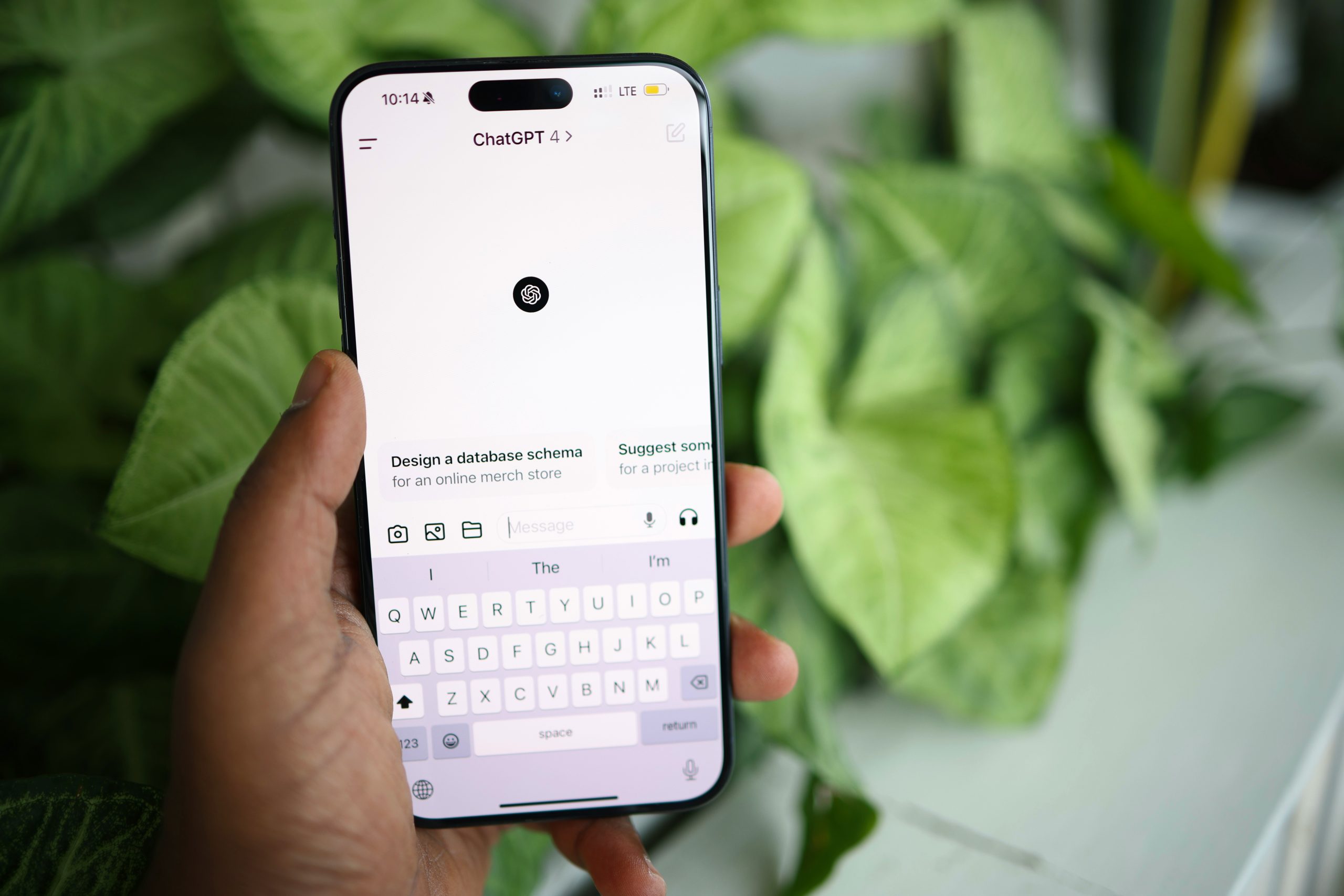 OpenAI s&rsquo;associe à Qualcomm et MediaTek pour créer sa propre puce mobile : ChatGPT Phone en vue ?