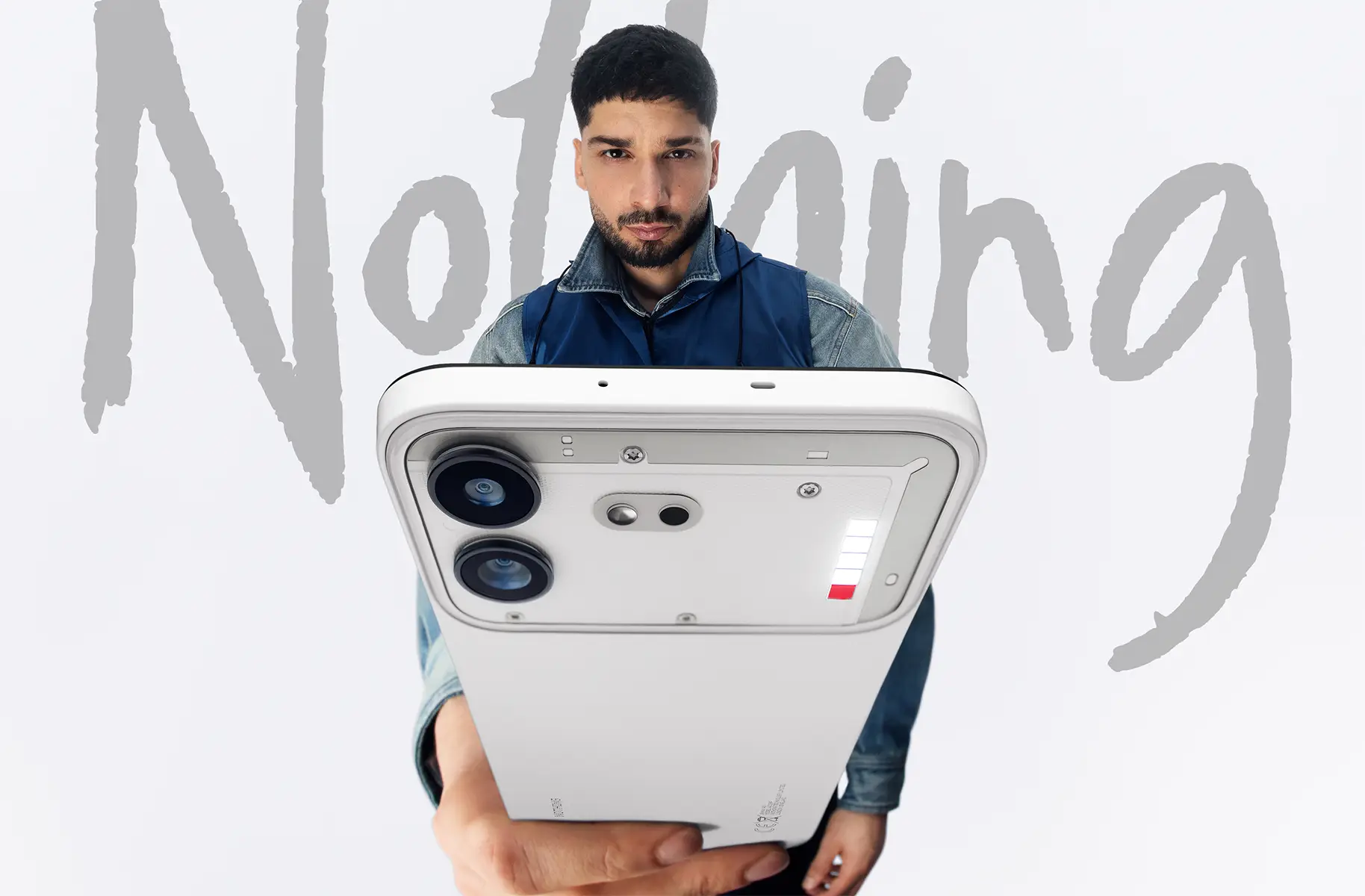 New Nothing Phone (4b) : Est-ce le nouveau roi du milieu de gamme qui fait peur à Xiaomi ?