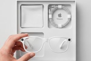 Nous connaissons déjà une autre fonctionnalité phare des lunettes intelligentes d&rsquo;Apple. Et oui, c&rsquo;est autre chose qui arriverait tard en Europe (ou jamais)